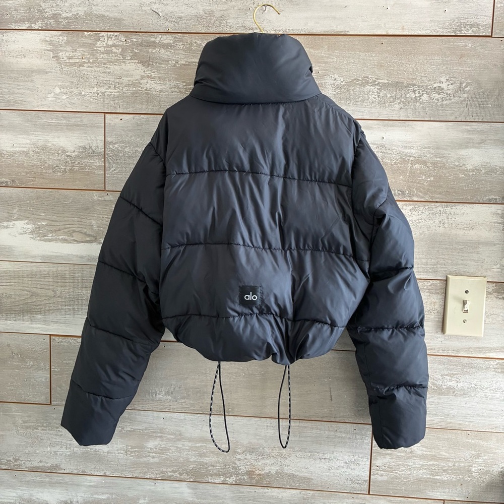 ALO Gold Rush Puffer Jacket - Picture 8 of 14